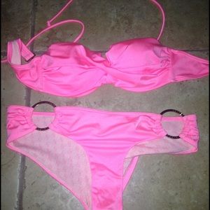 VS bikini