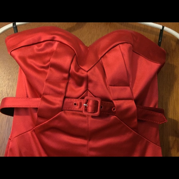Red Bebe Dress - Picture 2 of 3