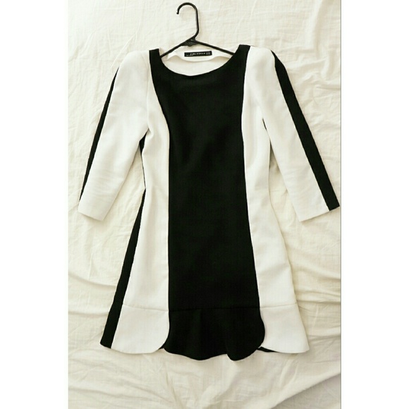 Black &  white Zara woman dress
