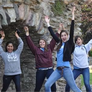 Meet your Posher, Cara