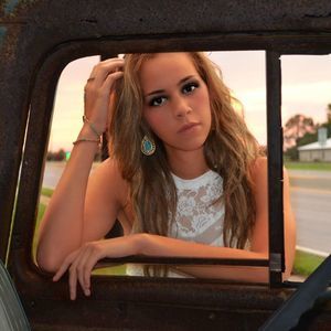 Meet your Posher, Jada