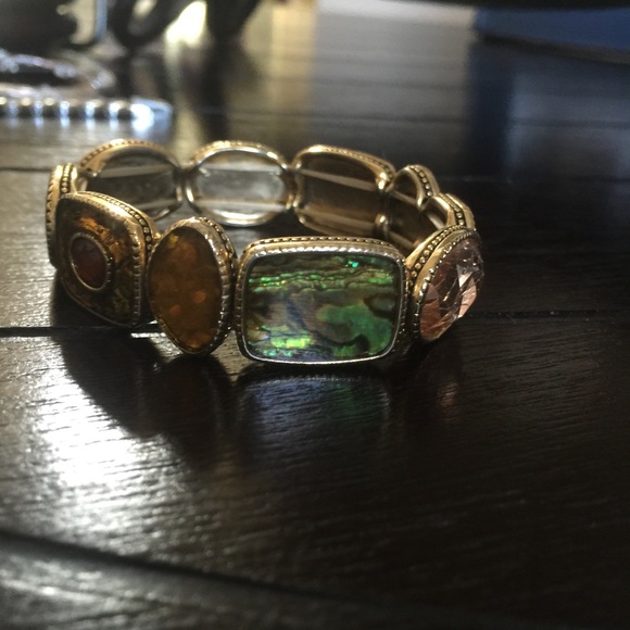 Bracelet
