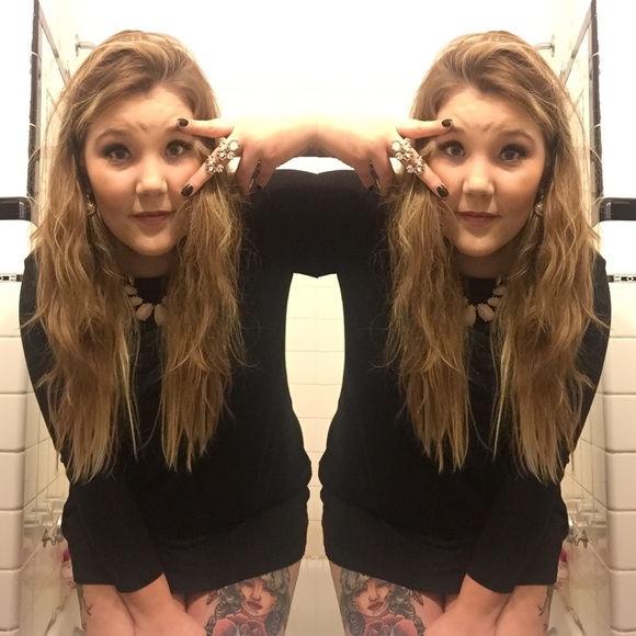 Meet your Posher, Sarah - Picture 1 of 1