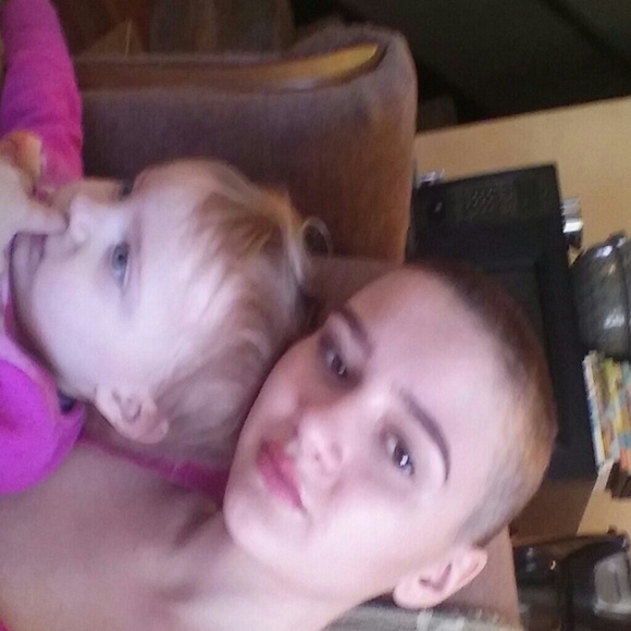 Meet your Posher, Clementine - Picture 2 of 2