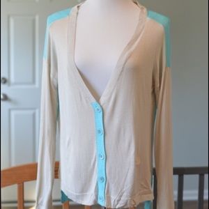 Style mint size 4 loose fit cardi NWOT