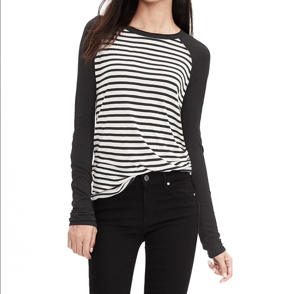 2015 Banana Republic striped baseball shirt -Small