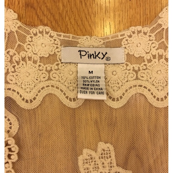 ❣️Lacey Vest - Picture 2 of 2