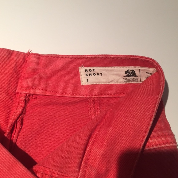 Shorts - Picture 3 of 3