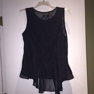 High-low black top