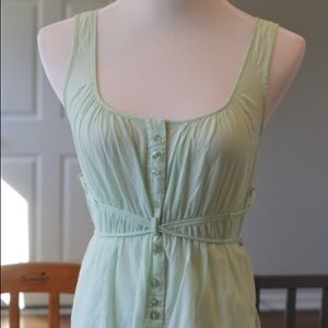 fei from Anthropologie size 6 sleeveless blouse