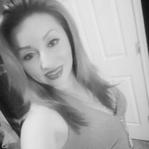 Meet your Posher, Noemi