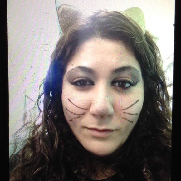 Meet your Posher, Rana - Picture 4 of 4