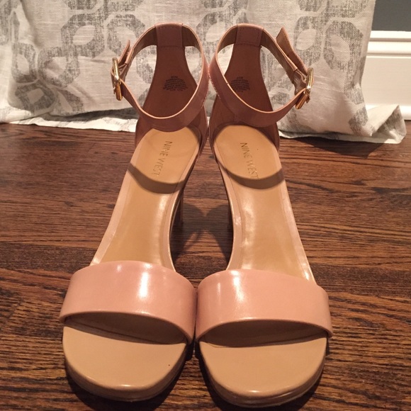 NINE WEST HEELS