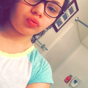 Meet your Posher, Kylla