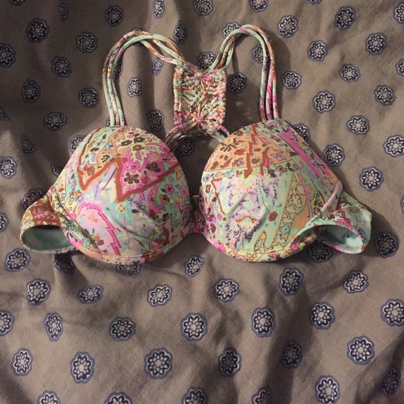 Bikini top