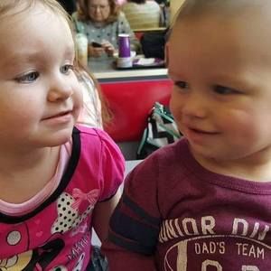 Meet your Posher, Shana