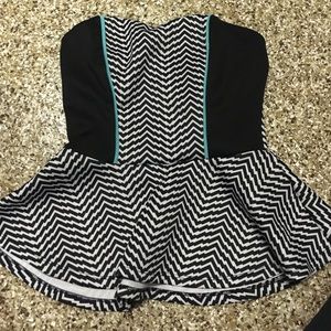 Xs Strapless top