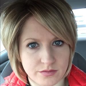 Meet your Posher, Katelyn