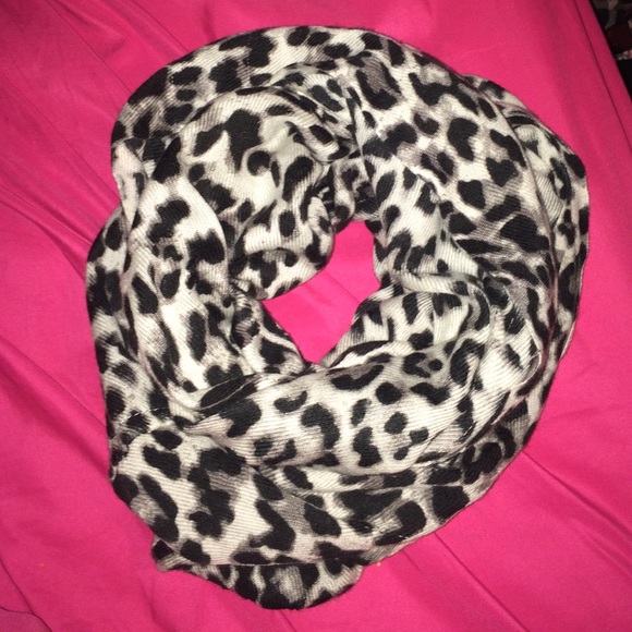 infinity cheetah scarf