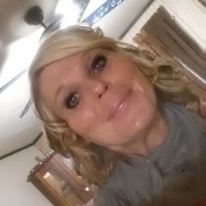 Meet your Posher, Faye