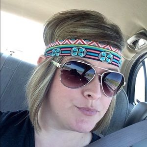 Meet your Posher, Andi