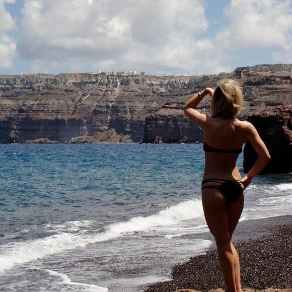 Moving Sale!! Make Offers! 😘 - Picture 3 of 4