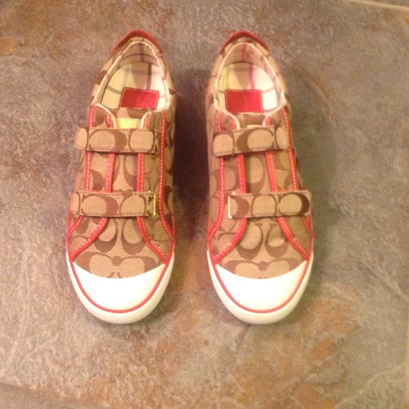 Coach Shoes - Picture 1 of 4