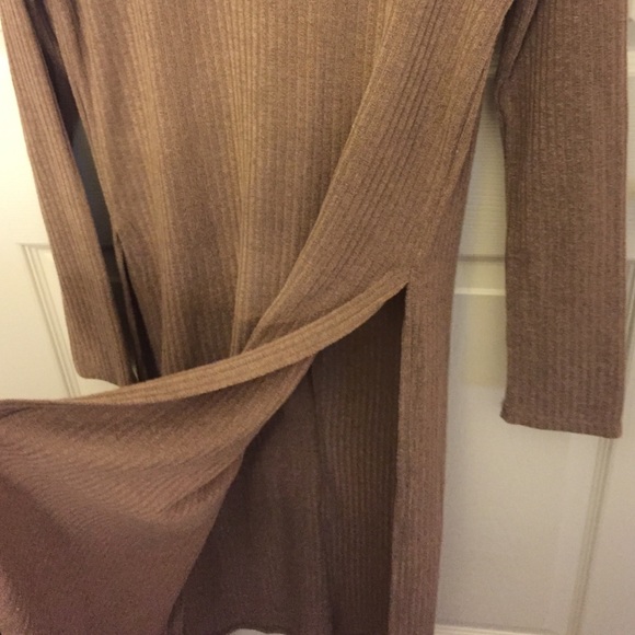 Side split maxi top - Picture 3 of 4