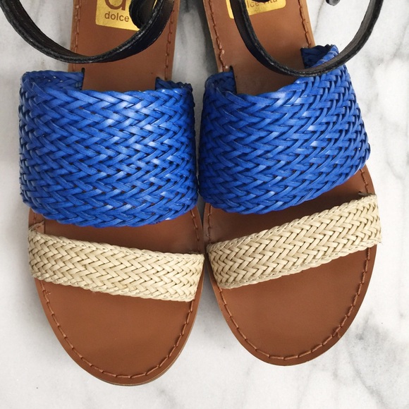 Dolce Vita Viera Sandals - Picture 2 of 4