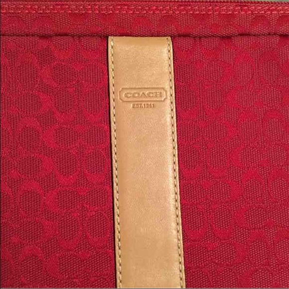 AUTH COACH RED LAPTOP SLEEVE W/ZIPPER