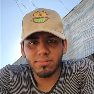 Meet your Posher, Eduardo