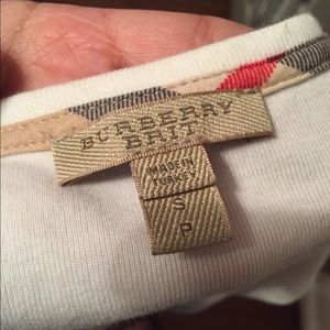 White Burberry top, 💯 authentic.