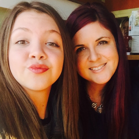 Me & My Daughter 😍😘 Louisiana & Mississippi Gals - Picture 2 of 4