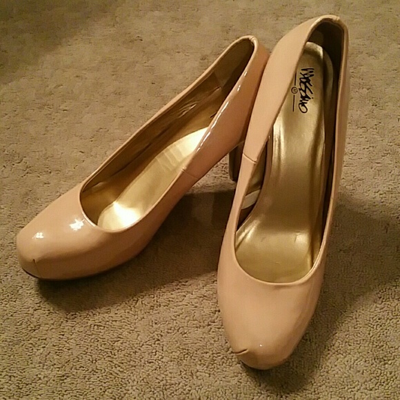 Your go-to nude heels.