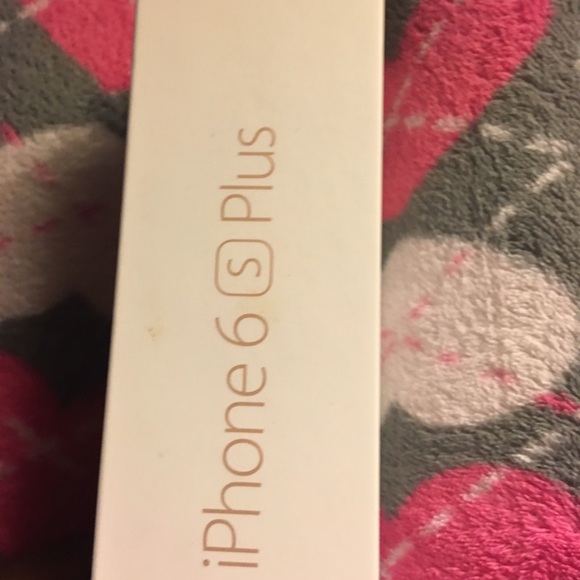 Trade only don't ship first 🙅🏽 - Picture 2 of 3