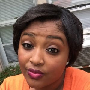 Meet your Posher, Briana