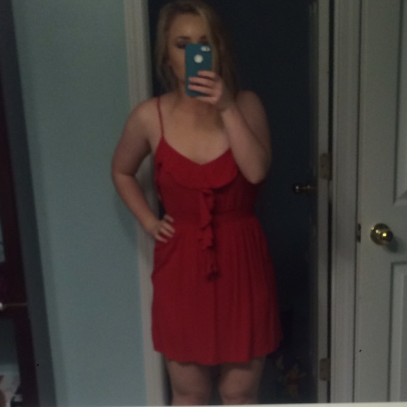 Red Sundress - Picture 3 of 4