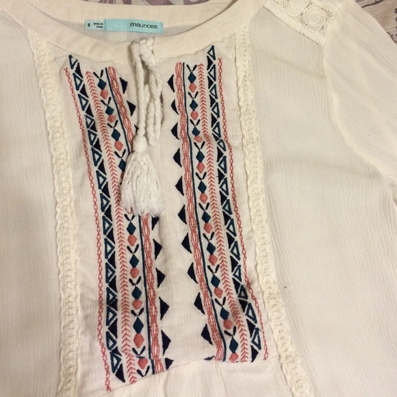 SOLD! Maurice's blouse w/ Aztec detail - Picture 2 of 4