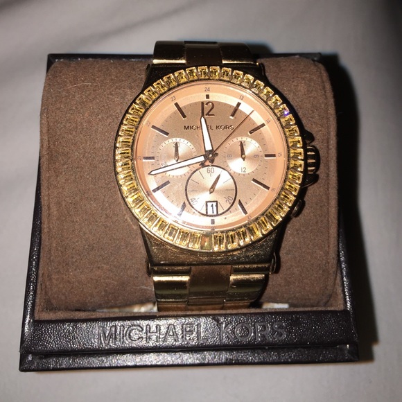 Michale Kors rose gold watch!