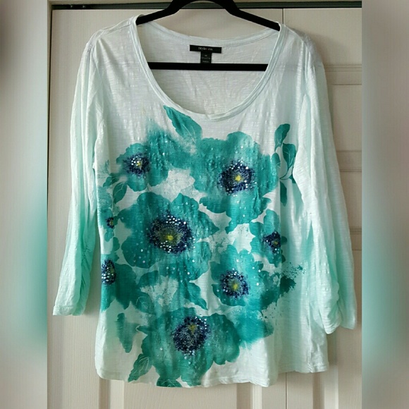 Embellished Style &CO T-shirt