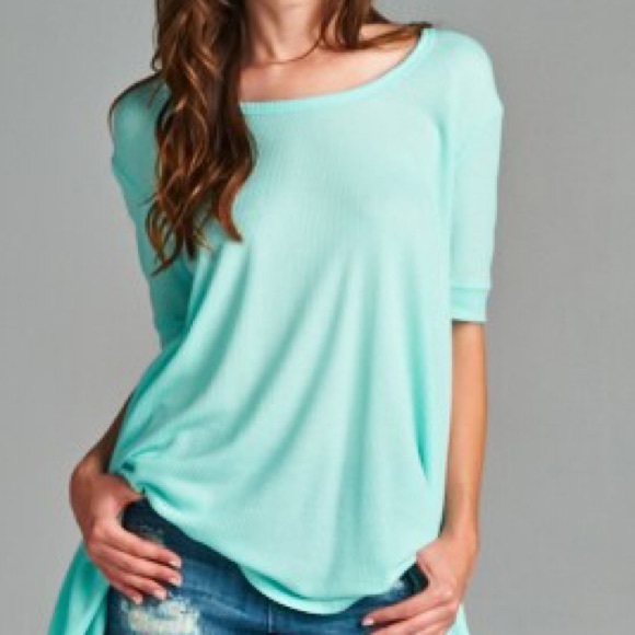 Oversized Cape tunic high low hemline Cable Knit - Picture 4 of 4