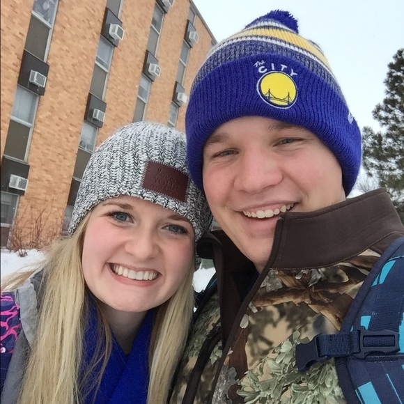 Meet your Posher, Carter