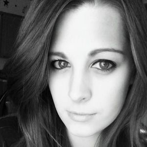 Meet your Posher, Cassandra