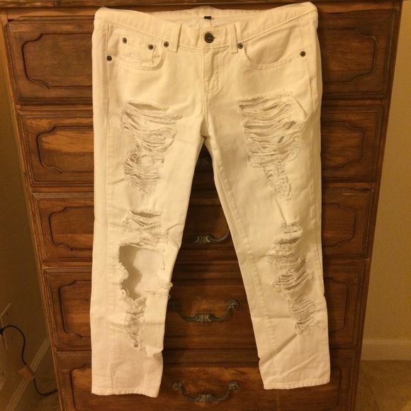 LF Carmar Distressed White Denim Boyfriend Jeans