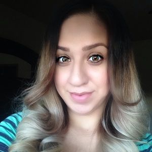 Meet your Posher, Yolanda