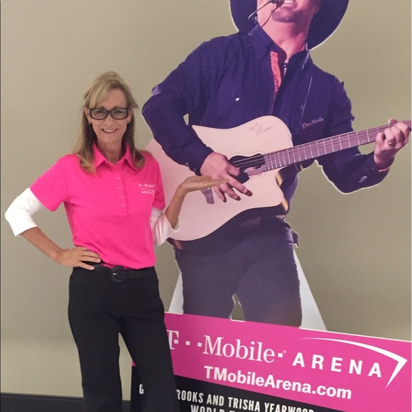 Meet your Posher, Ruth - Picture 7 of 7