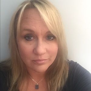 Meet your Posher, Traci