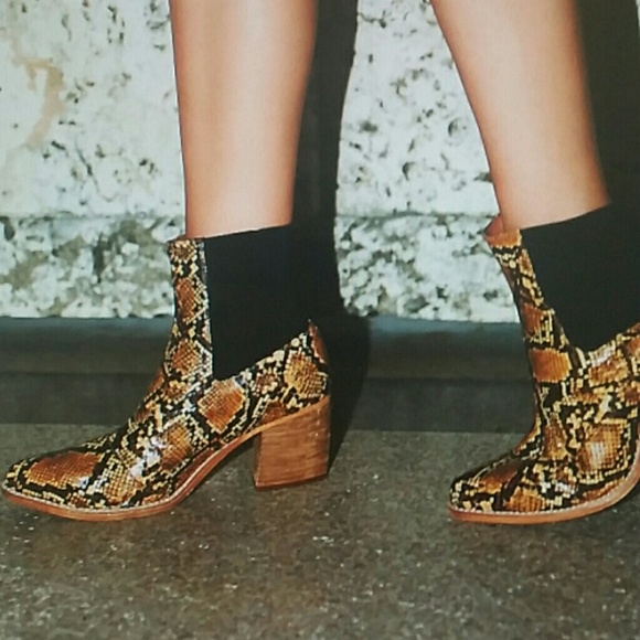 Jeffrey Campbell Shoes - SOLD Jeffrey campbell frontier snake print booties