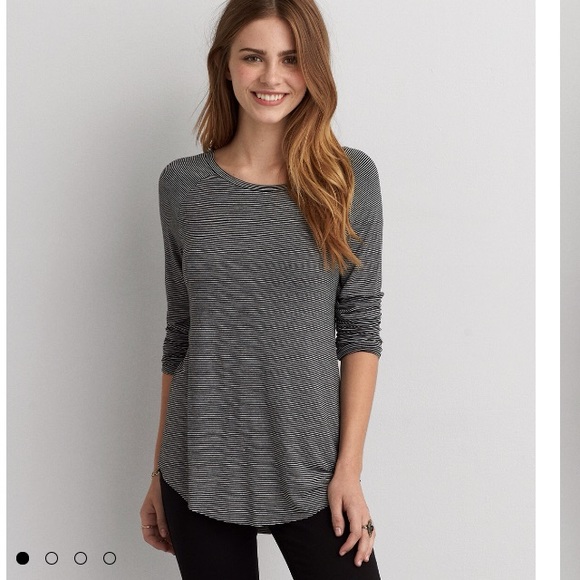 American eagle soft and sexy jegging tee