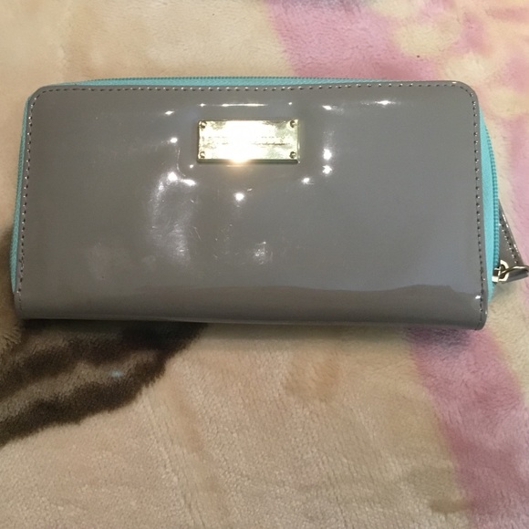 Steve Madden wallet